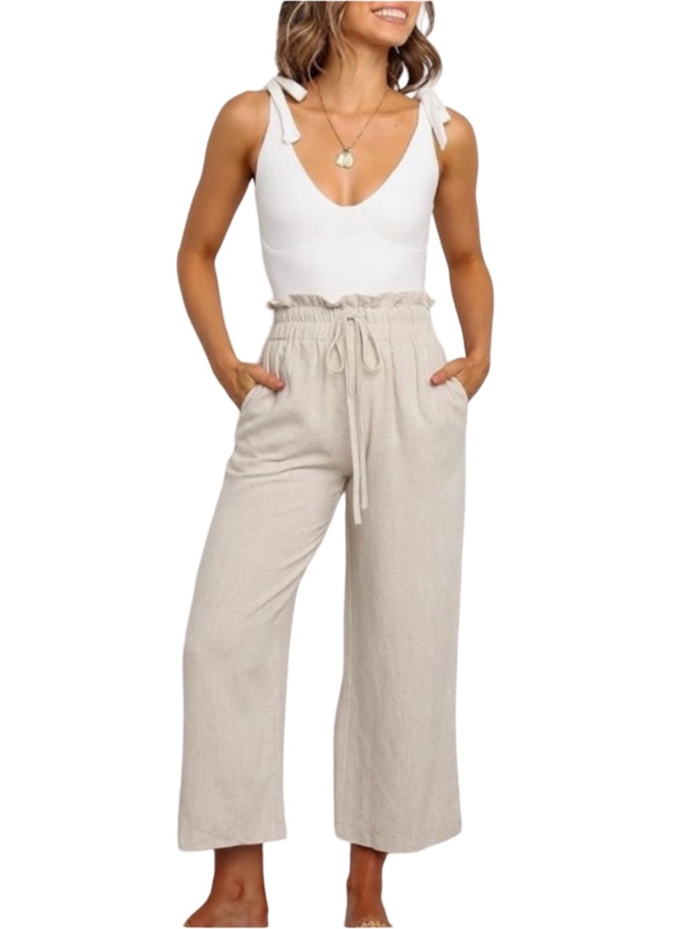Petal & Pup Hawthorn Wide Leg Pants Cropped Beige
Linen Blend Size 2 NWT